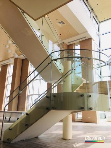 Radiuslu pilləkanlar shushe meheccerler