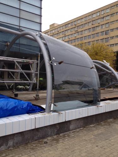 Temperli bükme lamine şüşələr