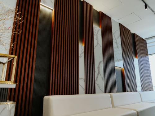 divar mərmər şüşə