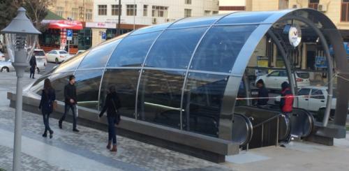 Glasstech temperli lamine radiuslu şüşə