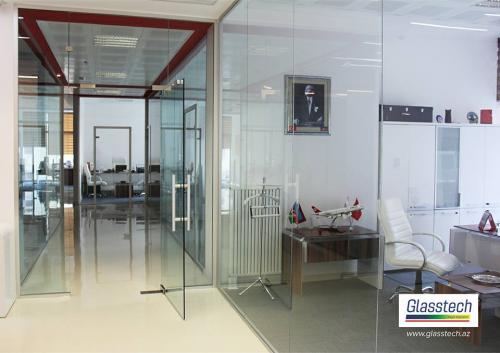 Şüşə qapı ofis ara kəsmə üçün