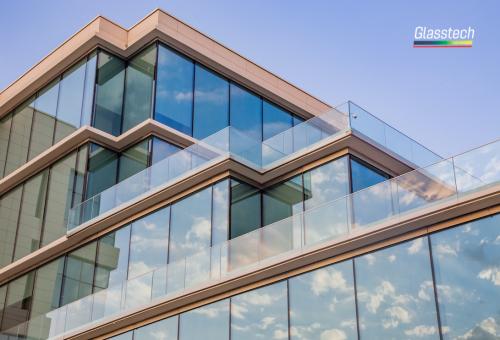 shushe meheccer ve shushe perila Ada universiteti balkonlarında istifadə olundu