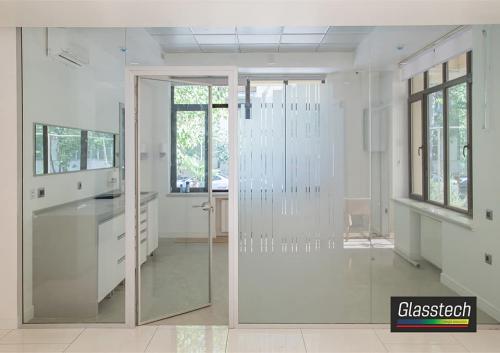 Ofis ara bölmə və arakəsmə sistemi işləri stomatoloji klinikada tədbiq edilmişdir