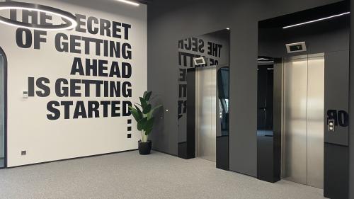 lift kənarı divar şüşə