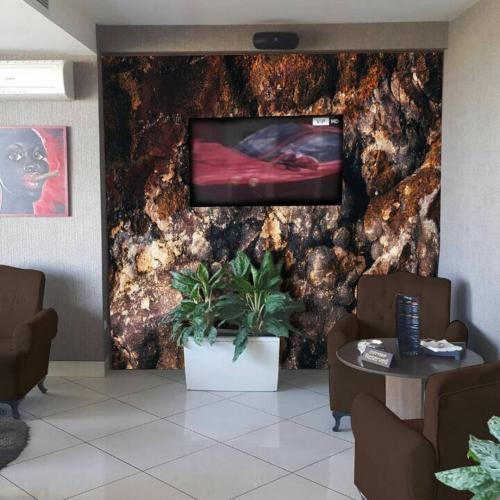 tv stend oniks dikiy kamen