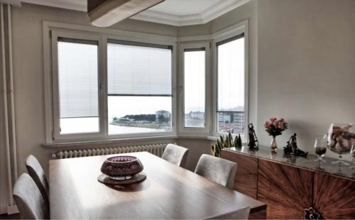 qonaq otağı jaluzi