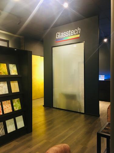 smartglass elektrik şüşə