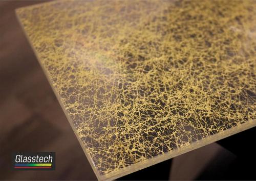 2 temperli şüşələrin arasında sarı parça